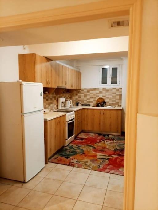 Romantic Apartment Ideal For Women! 雅典 外观 照片