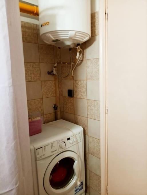 Romantic Apartment Ideal For Women! 雅典 外观 照片